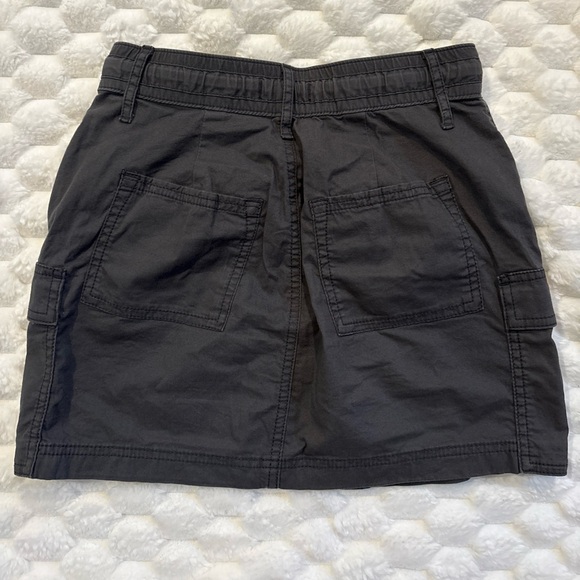 Hollister Women’s Gray Cargo Mini Skirt Size XS Pockets Casual Boho - Picture 2 of 12